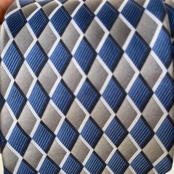 STAFFORD Men 100% Silk Tie. - Picture 5 of 9